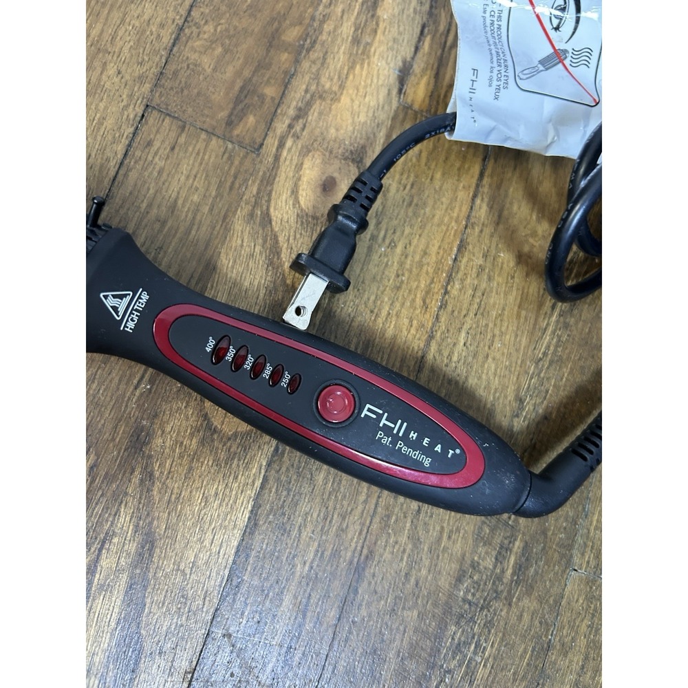 FHI Heat Stylus Thermal Styling Brush black red styling bristles 5 Temp Settings - Picture 2 of 3